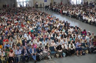 Kongres Świadków Jehowy w Poznaniu. Dane