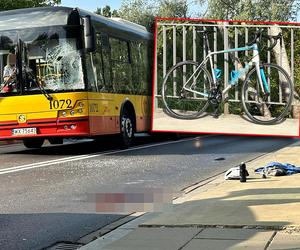 Czołowe zderzenie autobusu miejskiego z rowerzystą w Warszawie. Niedawno zginęły tam trzy osoby