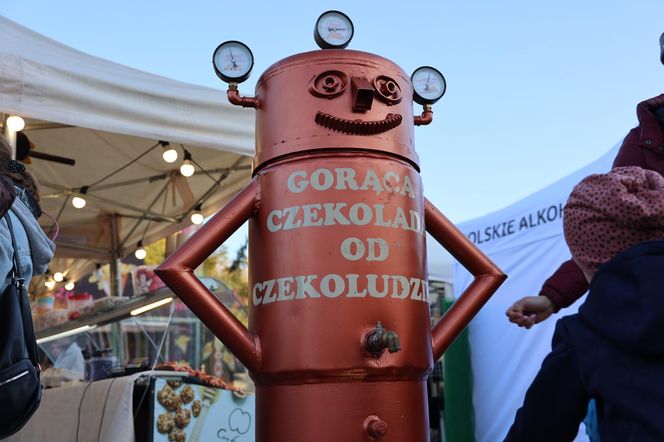 Festiwal Czekolady i Słodkości na placu pod zamkiem w Lublinie 