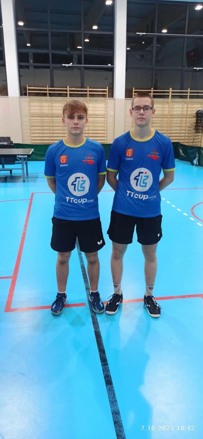 Dwaj kompletni 16-latkowie trenujący w Gdańsku dali pierwsze zwycięstwo ekipie z Kielc