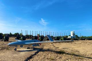 Podpisanie umowy w Nowej Dębie na zakup uzbrojenia dla wojska 