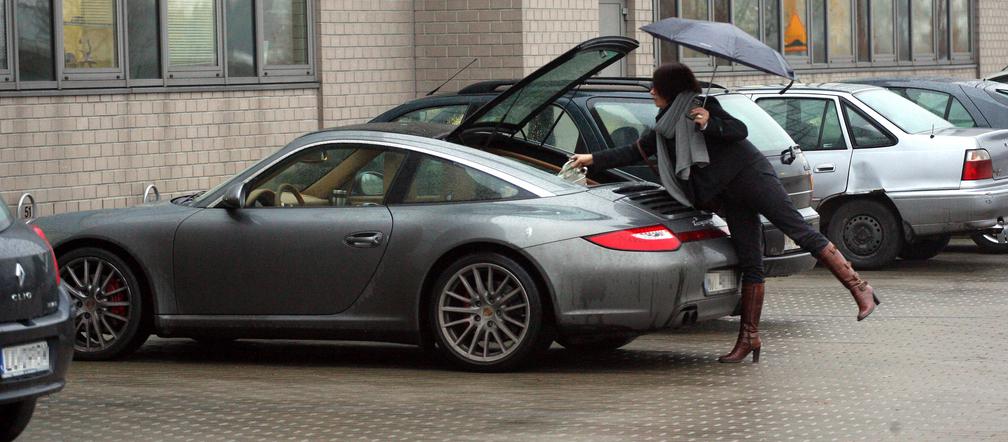 Kammel pożyczył koleżance porsche