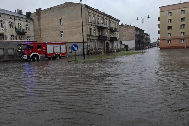 Ulewa w Kaliszu. Ponad 140 interwencji strażaków 