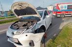 Wypadek z udziałem karetki w Nienadowej. Zderzyły się trzy samochody 