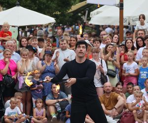 Tłumy na Carnavalu Sztukmistrzów 2025 w Lublinie - dzień trzeci 
