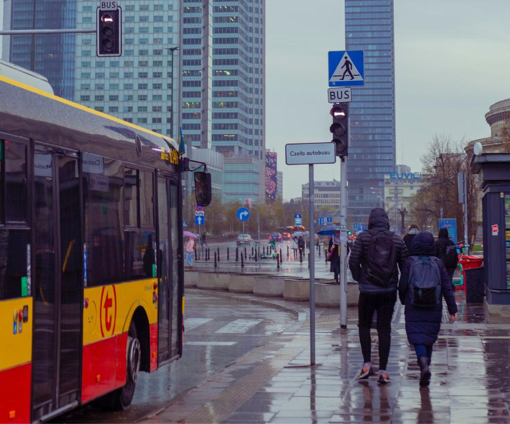 Warszawa. Autobus