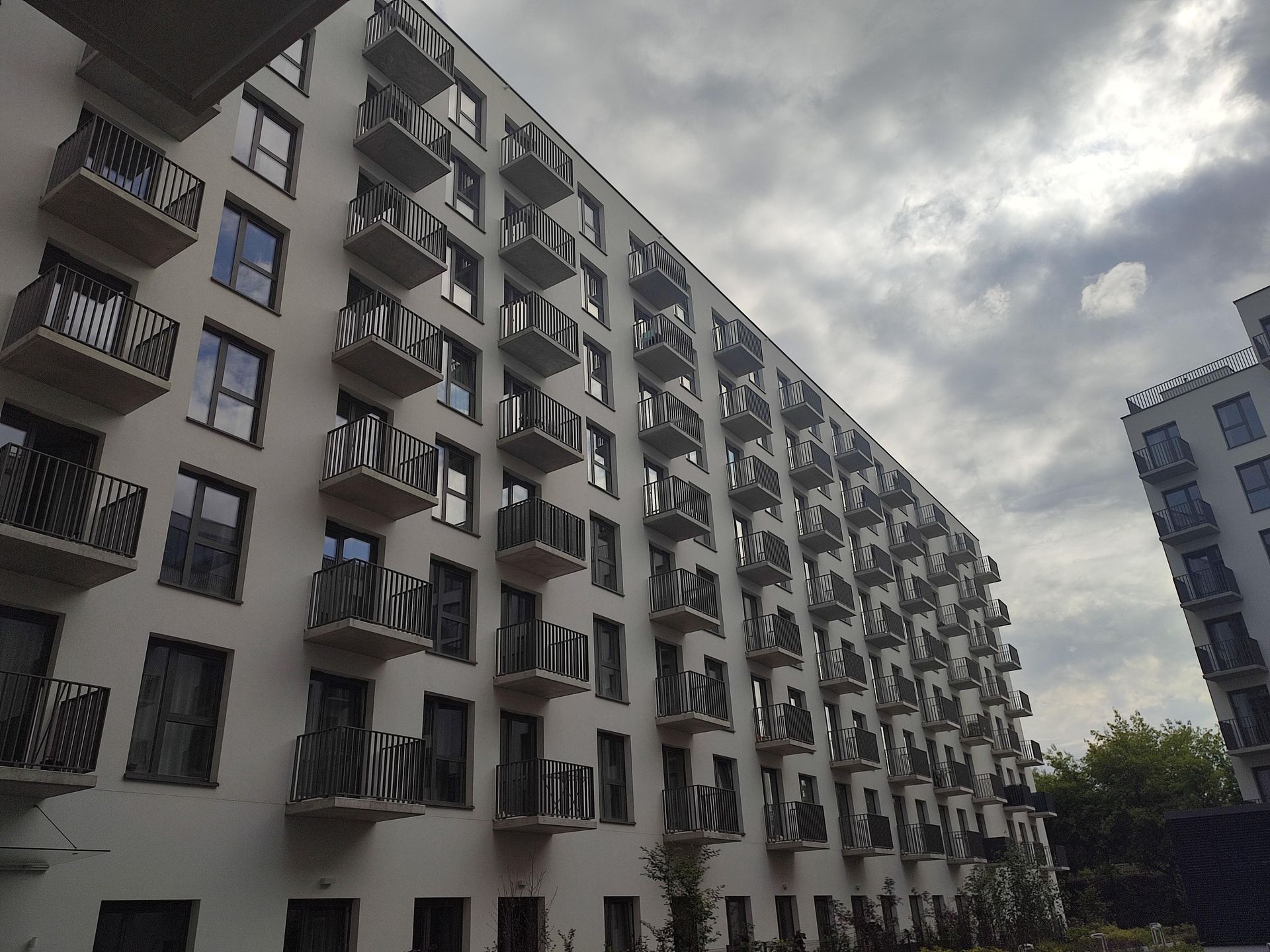 ul. Romanowicza 4 w Krakowie. Resi4Rent