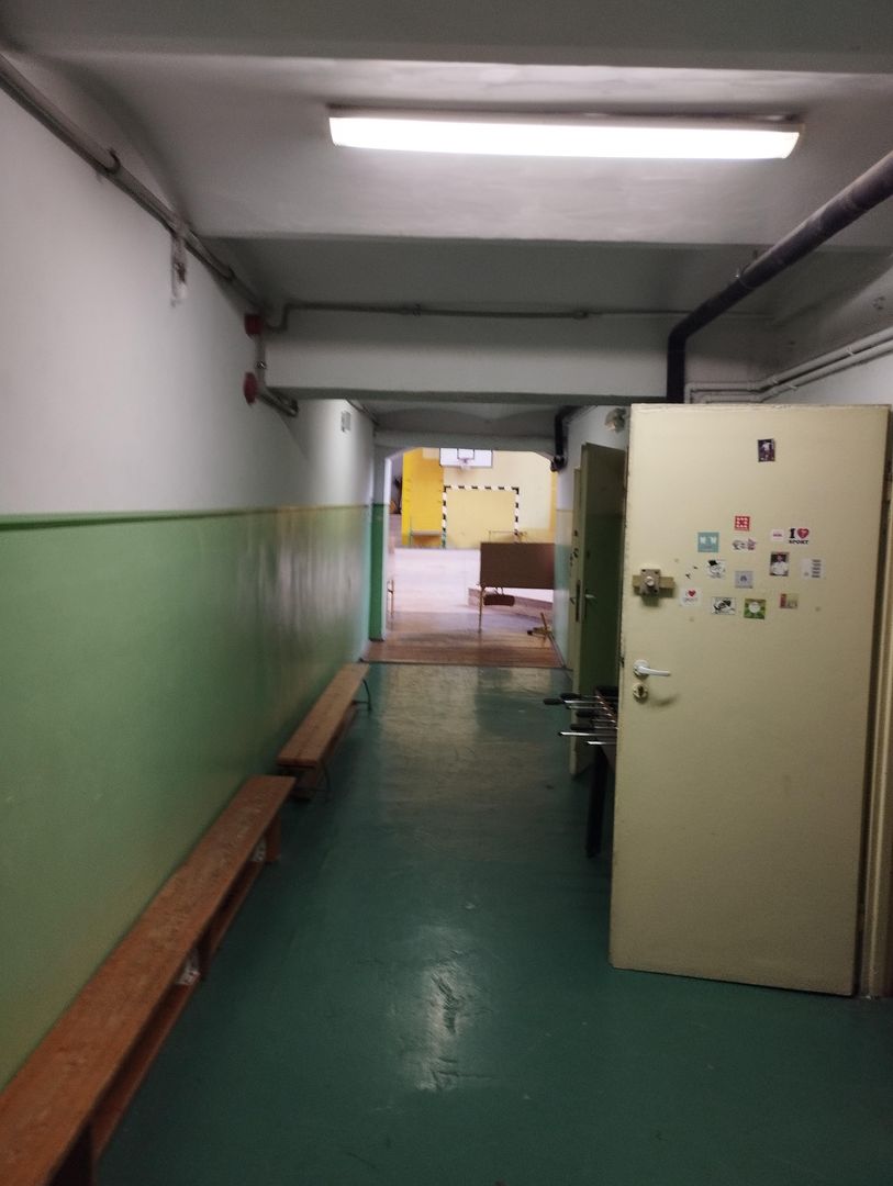 SP nr.1 w Szczecinie - sala gimnastyczna przed renowacją