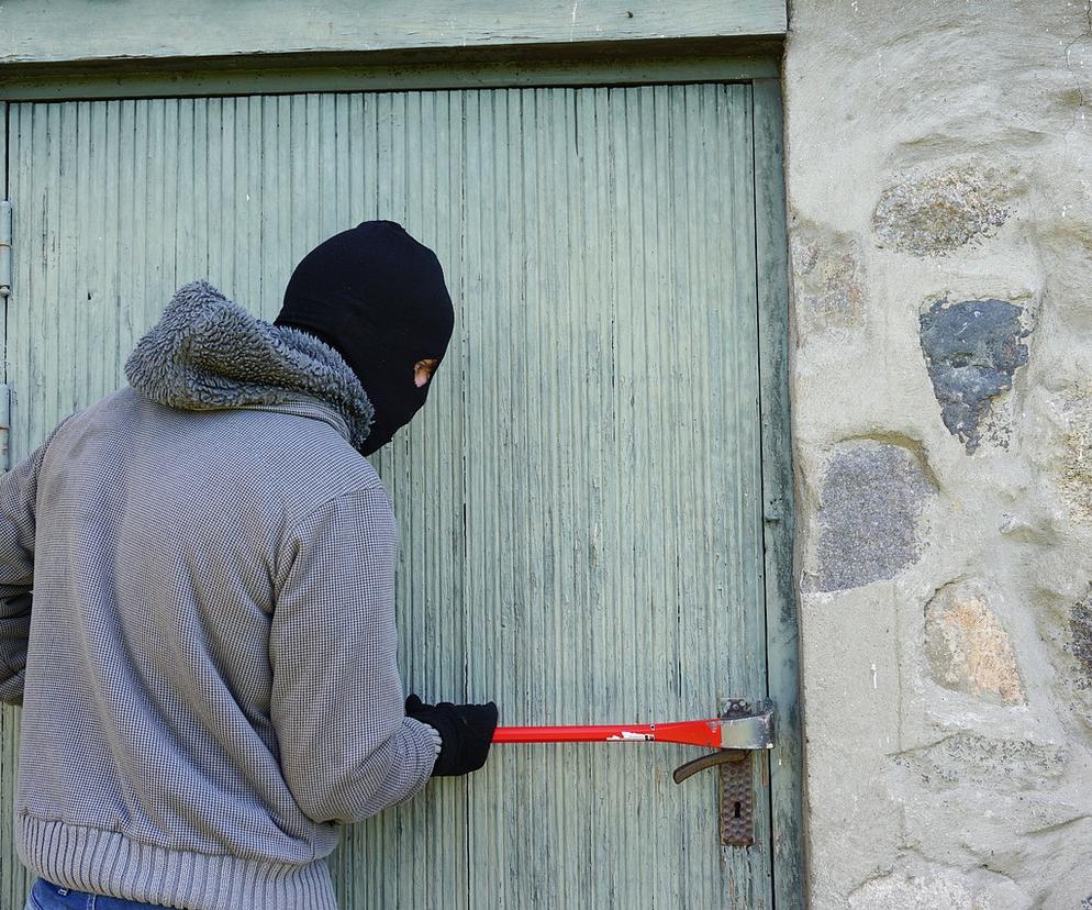 Włamania do domów jednorodzinnych i mieszkań. Jak się ustrzec?