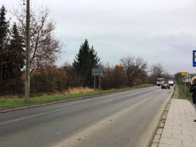 Gładki asfalt pojawił się tez na fragmencie ul. Kocmyrzowskiej