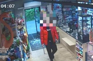 Wpadł do sklepu z maczetą w ręce. Ludzie w panice schowali się na zapleczu