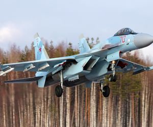 Rosyjski samolot Su-35 