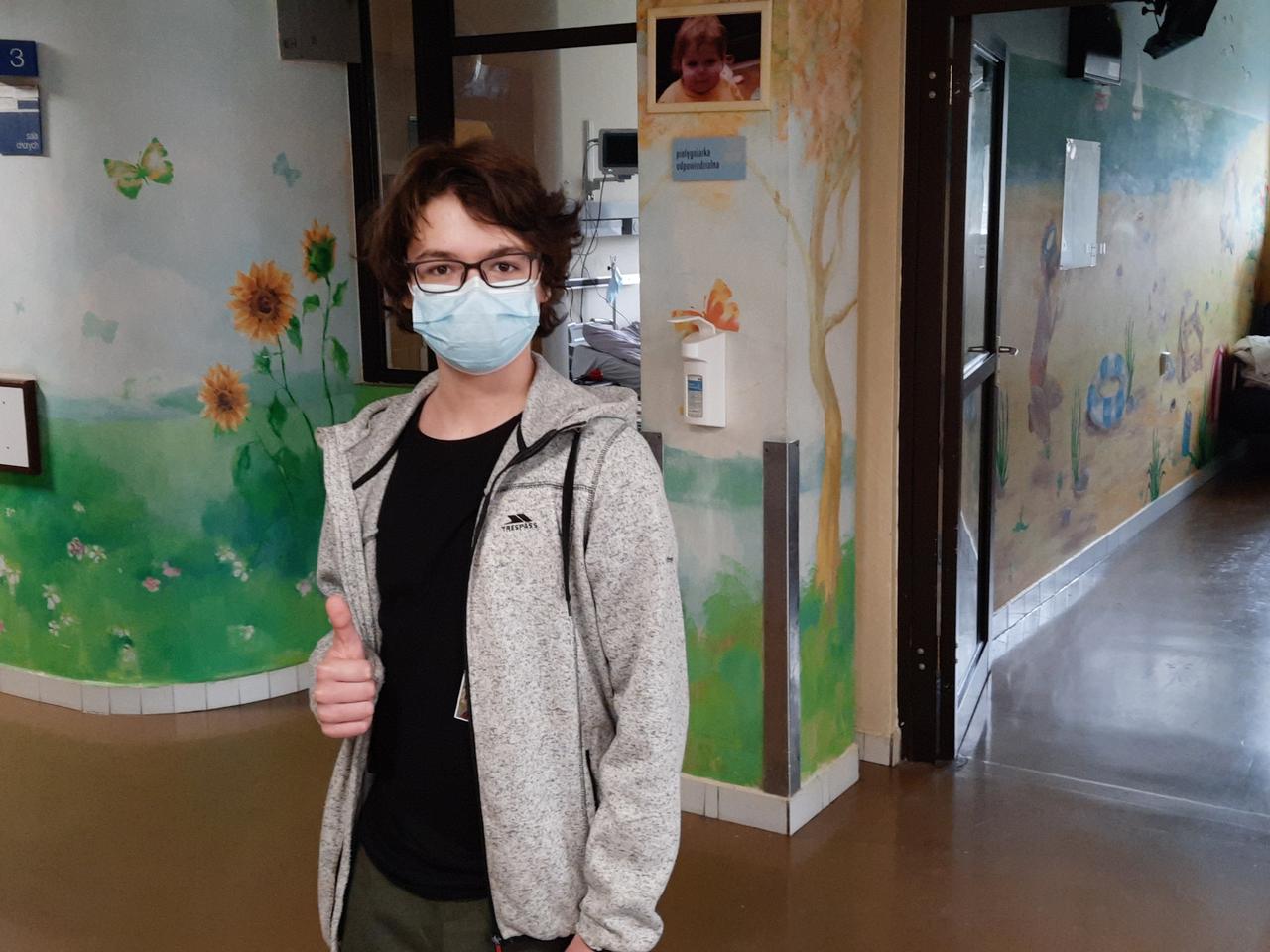 Nowatorski zabieg w łódzkim Centrum Zdrowia Matki Polki. Lekarze naprawili serce 12-letniego chłopca 