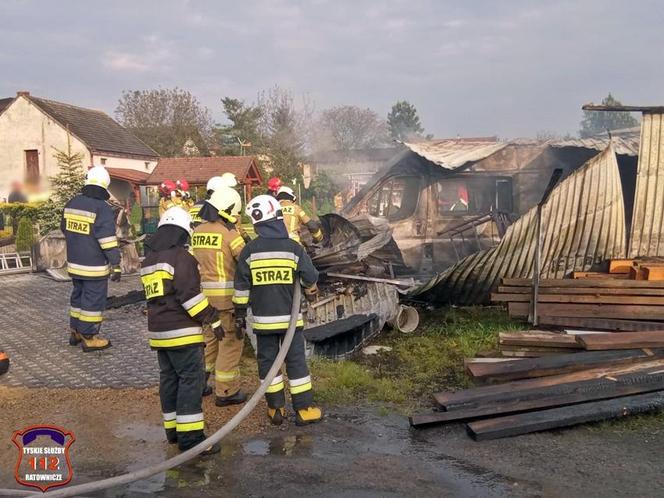 Pożar blaszanego warsztatu na ul. Ruchu Oporu w Bojszowach Nowych