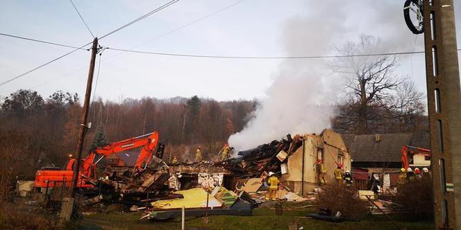 Eksplozja w domu w Ustroniu. Trwają poszukiwania ocalałych