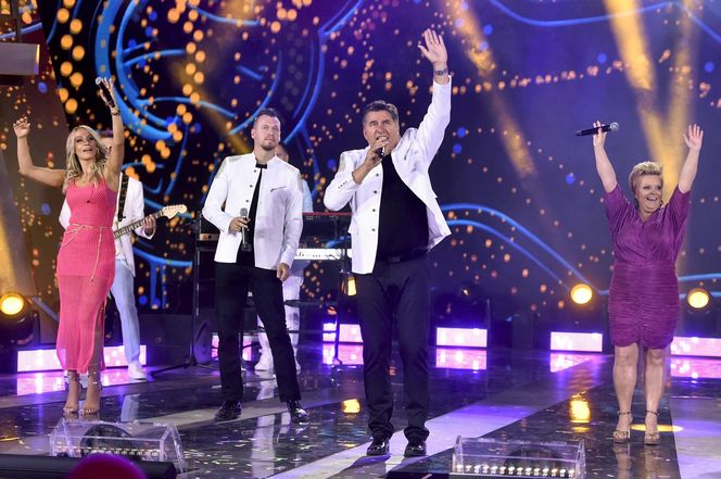 Sławomir Świerzyński, Bayer Full