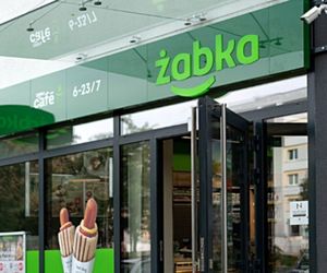 Świąteczne zakupy z domu? Wybierz idealny prezent podczas porannej kawy