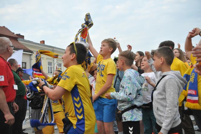 Barlinek Industria Kielce w finale Ligi Mistrzów! Feta w strefie kibiców po zwycięstwie nad Paris Saint-Germain