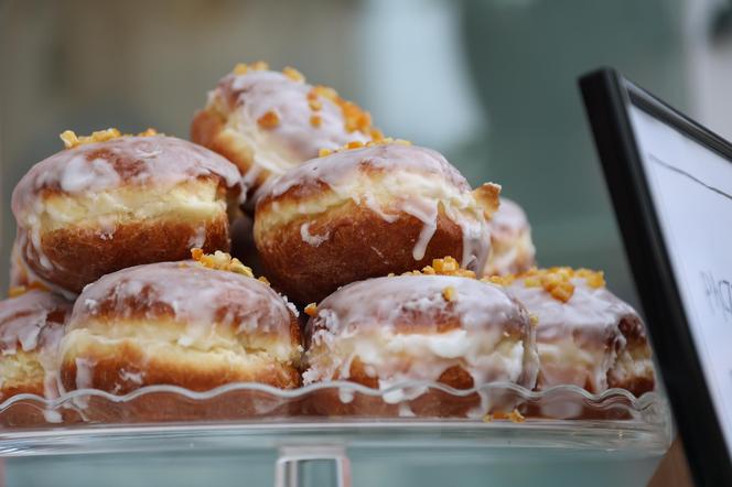 W Lublinie w tłusty czwartek zjesz pączki, faworki, a nawet... pączkolody!