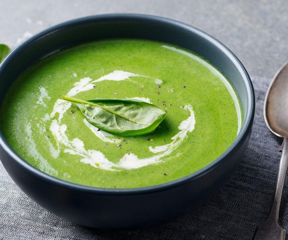 zupy z zielonych listków