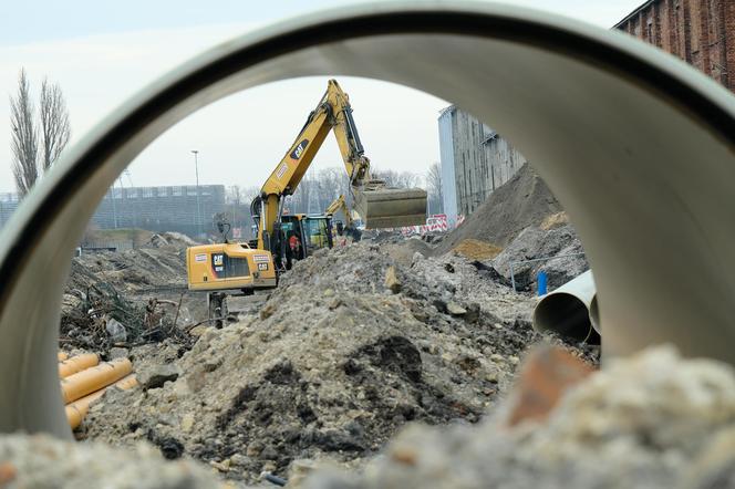 Tak wyglądają prace przy budowie przedłużenia ul. Lubelskiego Lipca '80. Mamy zdjęcia [GALERIA]