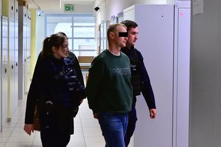 Ćwiczył strzelanie i pracował w amerykańskiej bazie wojskowej. Marcin B. chciał zemsty na lekarzach