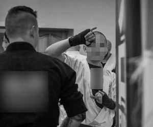 Brzeski. 25-latek wypadł z balkonu i zginął. Śmiertelny wypadek podczas urbexu [ZDJĘCIA].