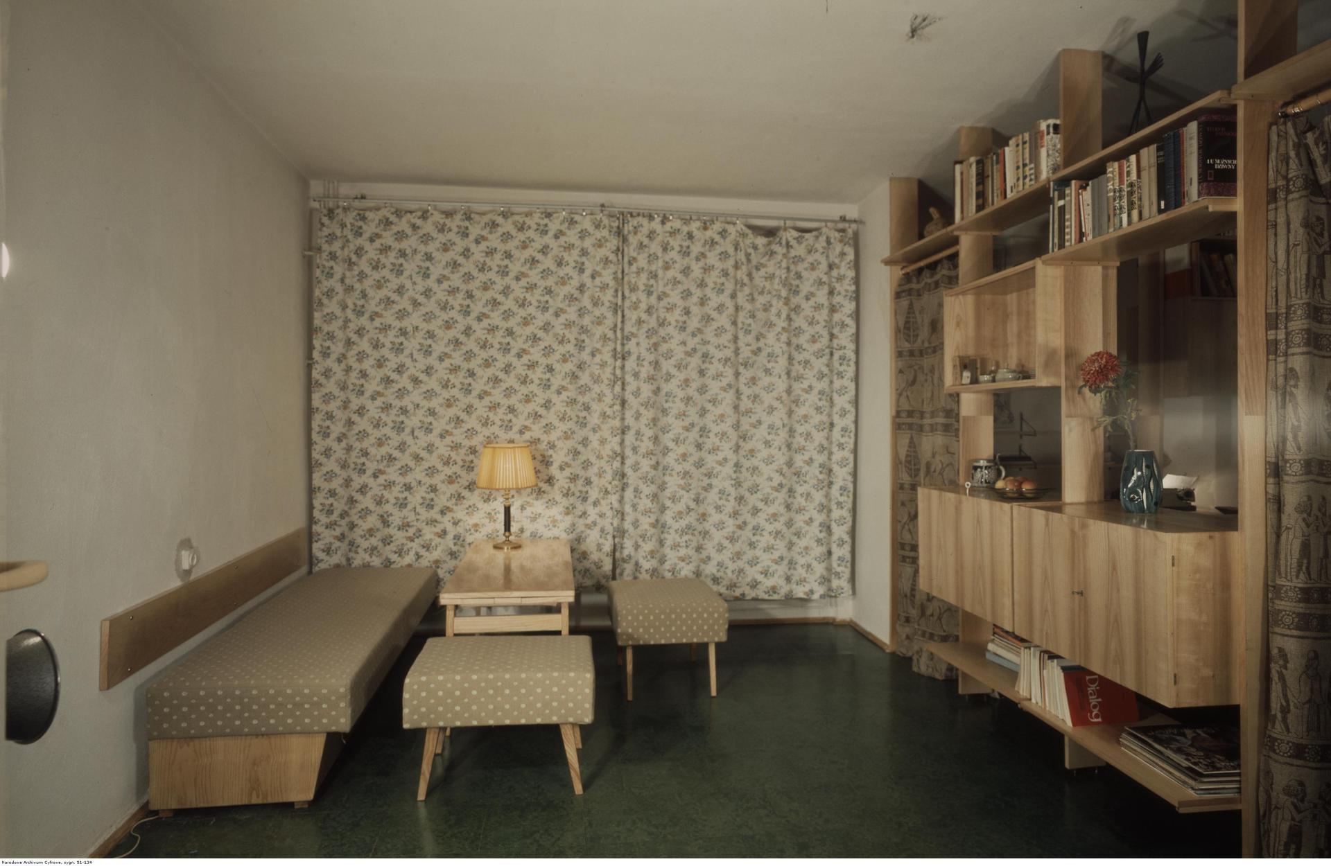 Jak wyglądało typowe mieszkanie w PRL? Mamy mnóstwo zdjęć z archiwum!