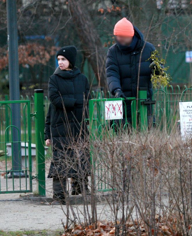 Całuśny mąż Kaczyńskiej nie dał jej wytchnienia pod jemiołą 