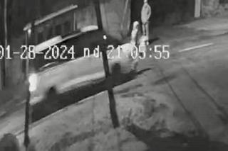 Dziewczynka wbiegła prosto pod samochód. Dramatyczne nagranie z potrącenia 12-latki