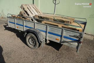 Sosnowiec: Akcja przy egzotarium! Mężczyźni przebrani za robotników kradli... chodnik