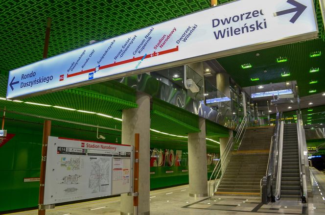 Tajemniczy peron w metrze w Warszawie. Zbudowali go za grube miliony, nikt nigdy z niego nie odjechał 