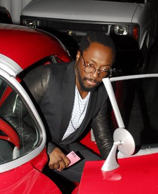 Will.I.Am z Black Eyed Peas w Corvette