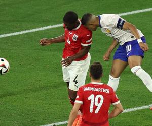 Kontuzja nosa Mbappe podczas Euro 2024