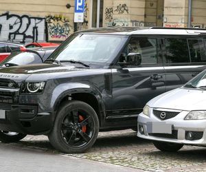 Agnieszka Woźniak-Starak zamieniła eko elektryczna Teslę na potężnego Defendera za 400 tyś.