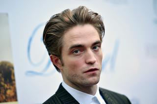 Jak Robert Pattinson umilał sobie czas na planie filmowym? Czytał opinie o SEX SHOPIE!