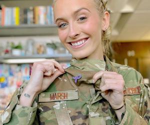 Najpiękniejsza żołnierka chce być Miss Ameryki! Musisz zobaczyć Madison Marsh 