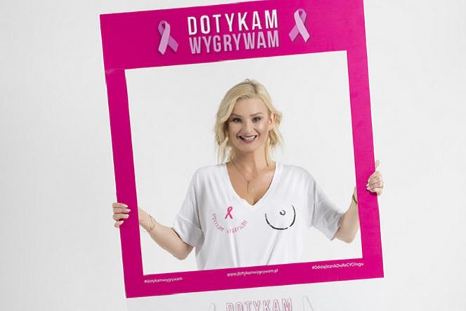 8. edycja kampanii promującej profilaktykę raka piersi - zebrano 29 699 biustonoszy!