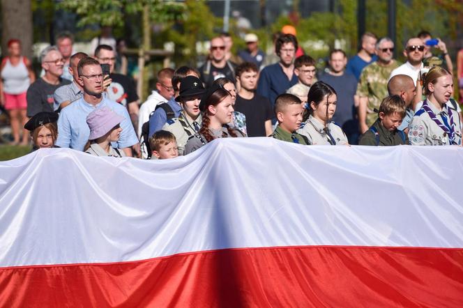 Obchody 80. rocznicy wybuchu Powstania Warszawskiego w Toruniu. Mieszkańcy grodu Kopernika pamiętają o bohaterach