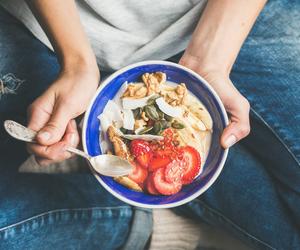 Truskawki – sprzymierzeniec w odchudzaniu czy owocowa pułapka? Sprawdź, zanim sięgniesz po kolejną garść!