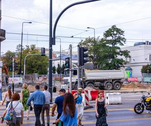 Budowa tramwaju na ul. Rakowieckiej w Warszawie