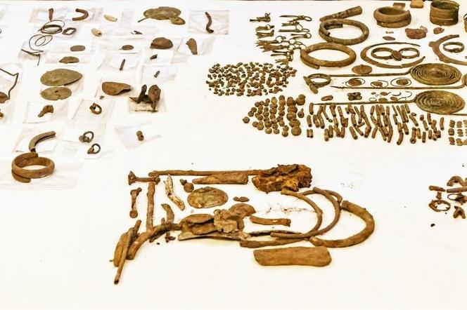 Bezcenne skarby mają tysiące lat. Sensacyjne odkrycie