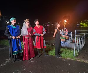 Małopolskie Królewskie Widowisko na Wiśle w ramach 24. Parady Smoków