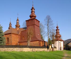 To jedna z najpiękniejszych małopolskich wsi. Kiedyś wydobywano w niej ropę naftową