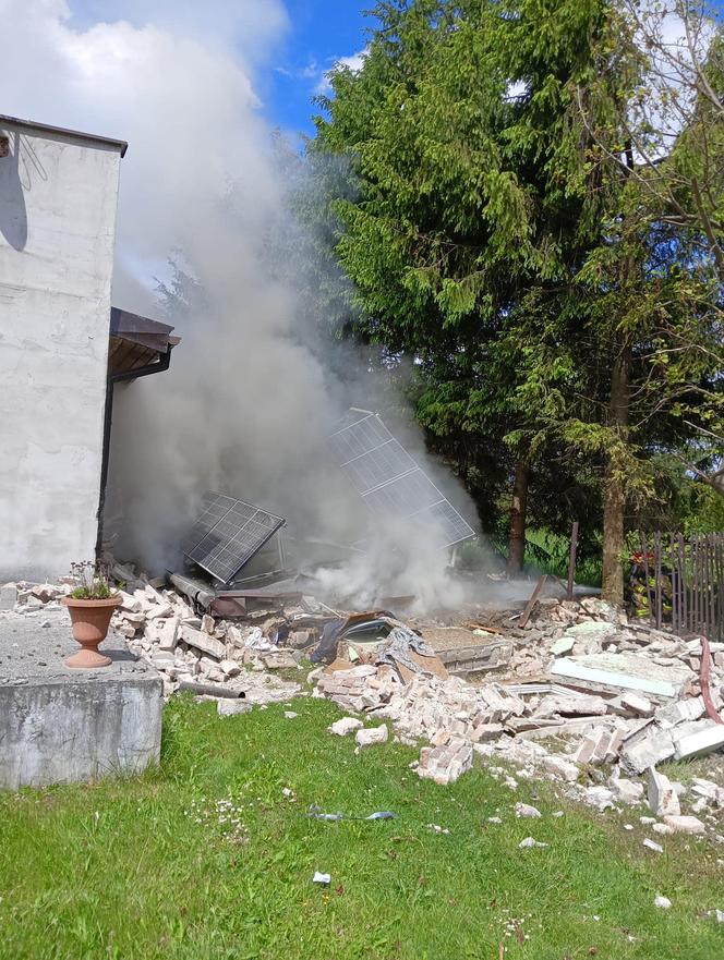 Pożar i zawalenie budynku w Dąbrowie Górniczej