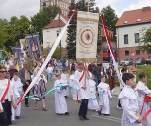 Boże Ciało 2025. Tysiące osób uczestniczyło w olsztyńskich procesjach