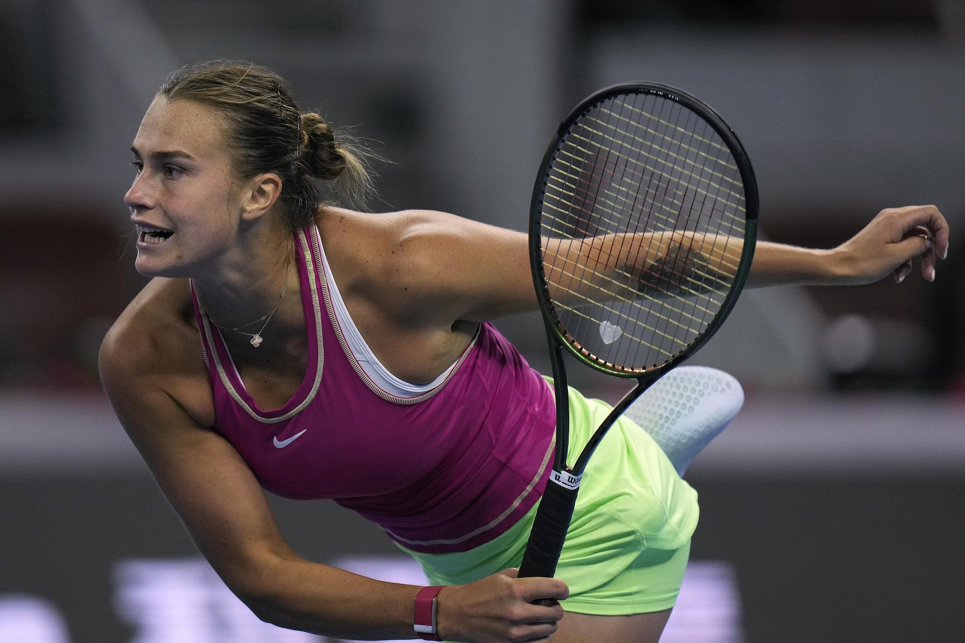 Aryna Sabalenka pokonała Jelenę Rybakinę i jest w półfinale WTA Finals