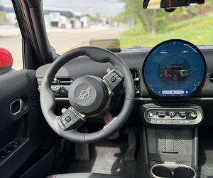 MINI Cooper S (w linii JCW)