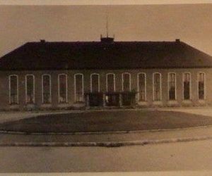 Niezwykła metamorfoza dworca w Olsztynku. Od hitlerowskiego obiektu po stację kulturalną. Tak się zmieniał