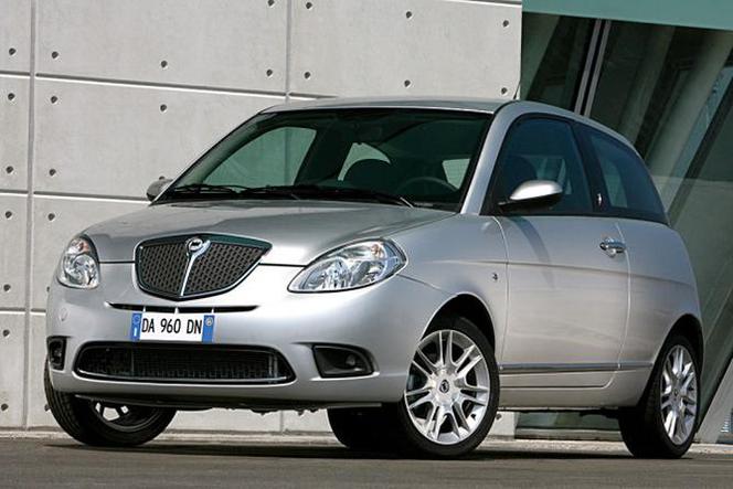 Lancia Ypsilon